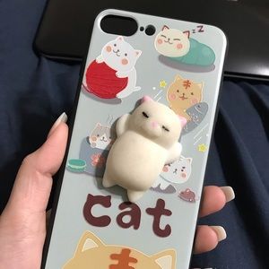 iPhone 7+ Cute Cat Case